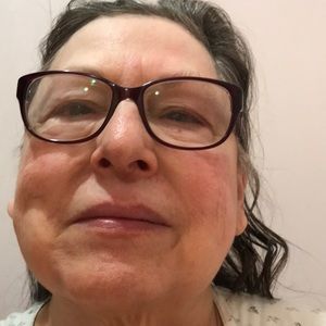 Meet your Posher, Shellie